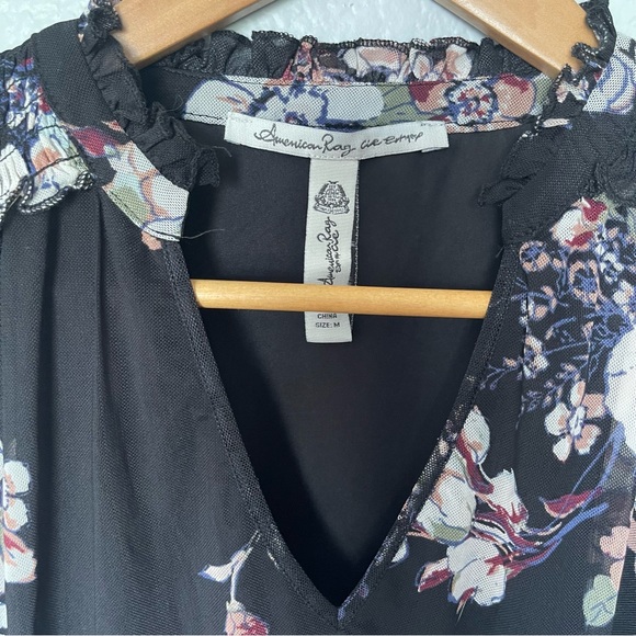 American Rag Black and Floral Long Sleeve Size - Picture 4 of 9